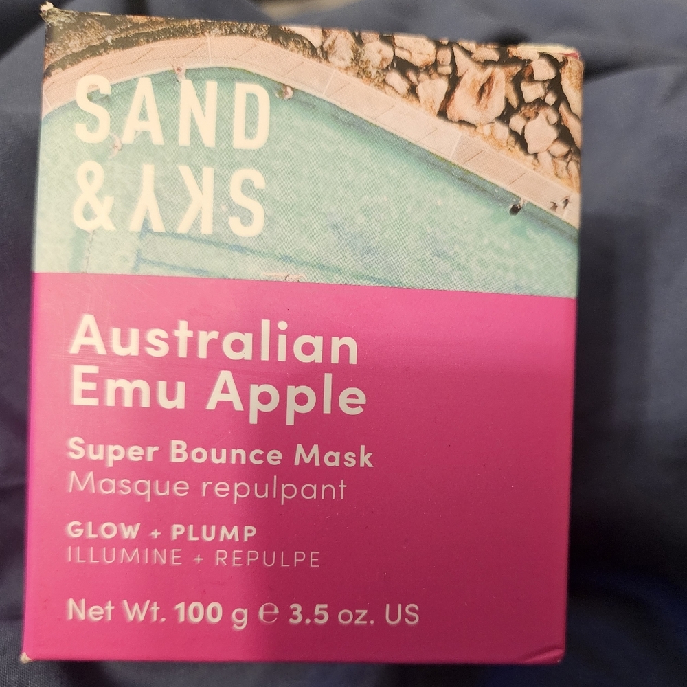 Sand & Sky Australian Emu Apple Super Bounce Mask NIB